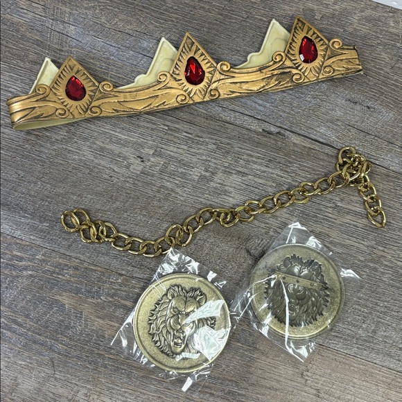 👑 Noble King Costume – Medieval Royal – Spirit Halloween – Adult SM/MD 👑 - Picture 9 of 11